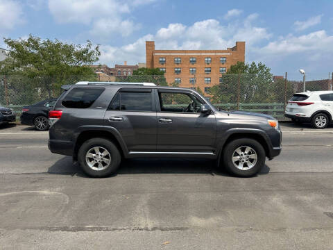 2013 Toyota 4Runner SR5
