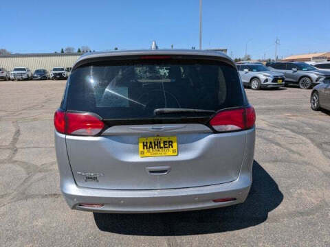 2019 Chrysler Pacifica LX