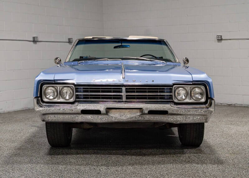 1965 Oldsmobile Starfire