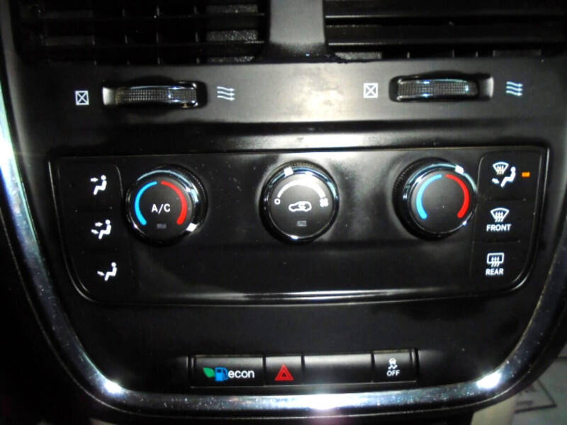 2015 Dodge Grand Caravan American Value Package