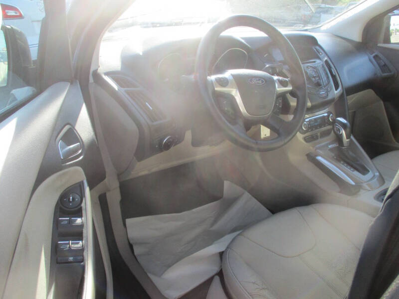 2012 Ford Focus SEL