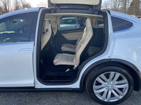2016 Tesla Model X 90D