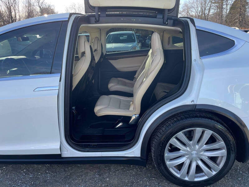 2016 Tesla Model X 90D