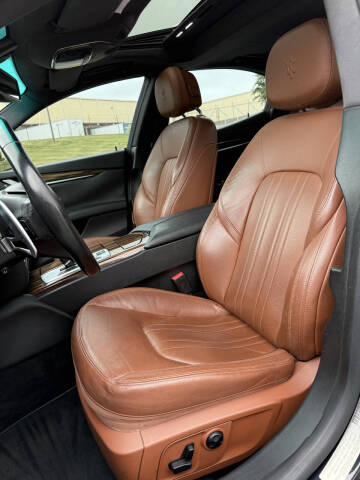 2014 Maserati Ghibli