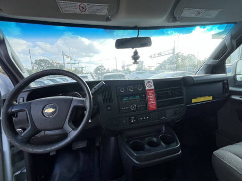 2018 Chevrolet Express 2500