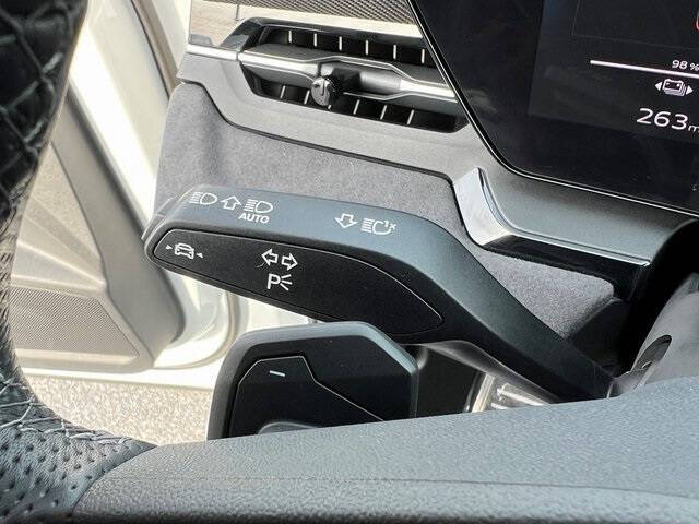 2025 Audi SQ6 e-tron quattro Prestige