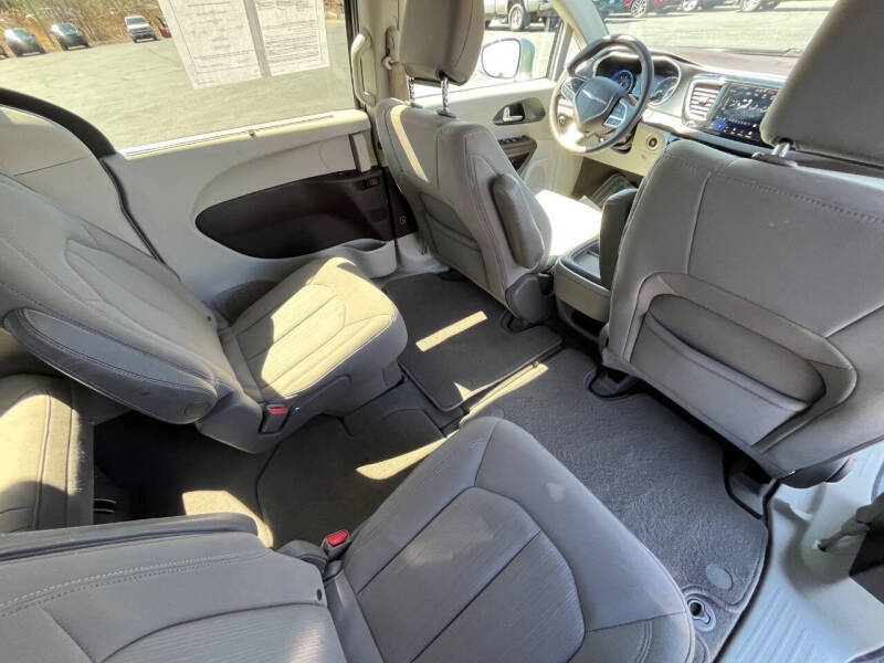 2020 Chrysler Pacifica Touring