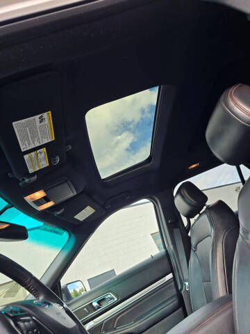 2016 Ford Explorer Sport