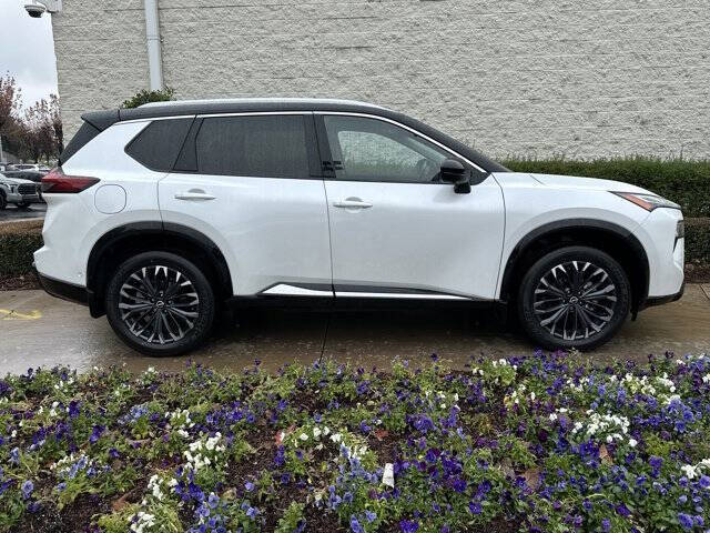 2024 Nissan Rogue Platinum