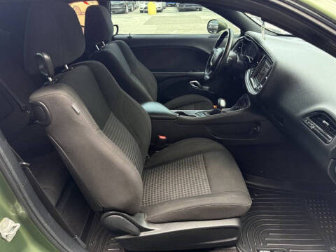 2018 Dodge Challenger SXT