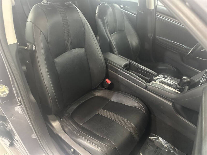 2020 Honda Civic Touring