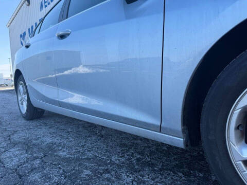 2017 Chevrolet Cruze LT Auto