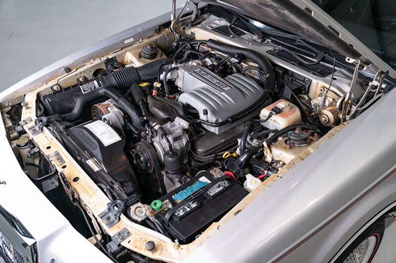 1990 Lincoln Mark VII Bill Blass