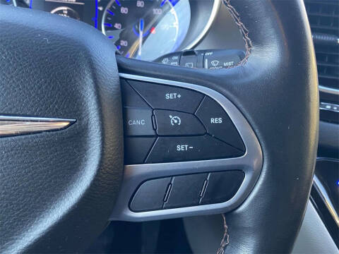 2020 Chrysler Pacifica Touring L