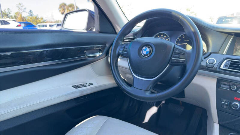 2015 BMW 7 Series 740i