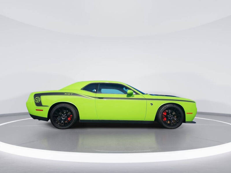 2015 Dodge Challenger SRT Hellcat