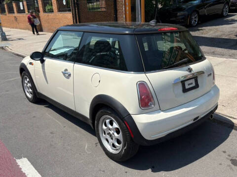 2005 MINI Cooper