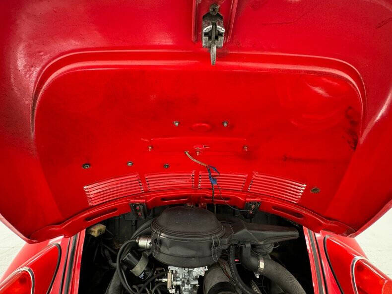 1972 Volkswagen Super Beetle