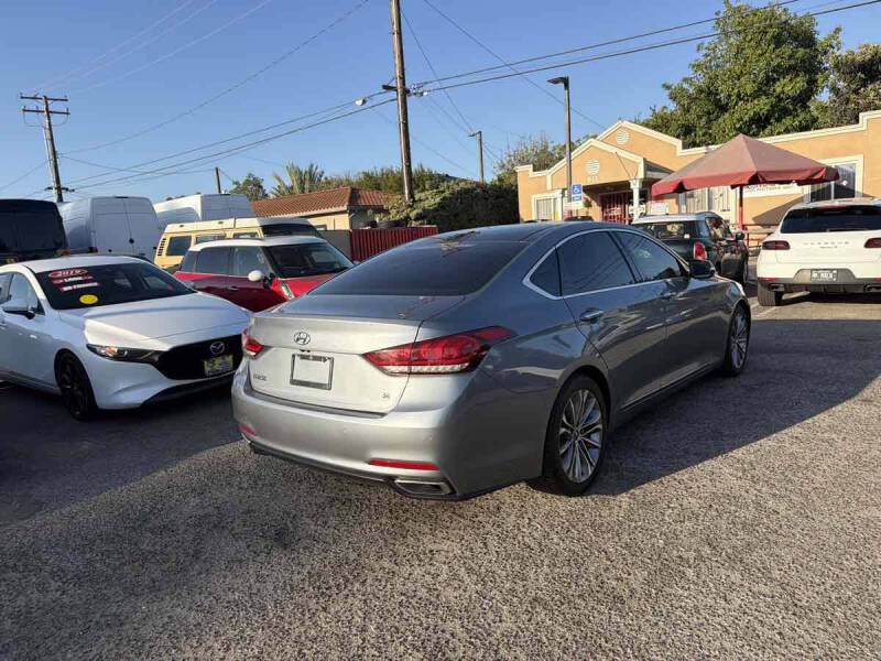2015 Hyundai Genesis