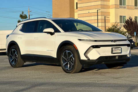 2026 Chevrolet Equinox EV LT 2