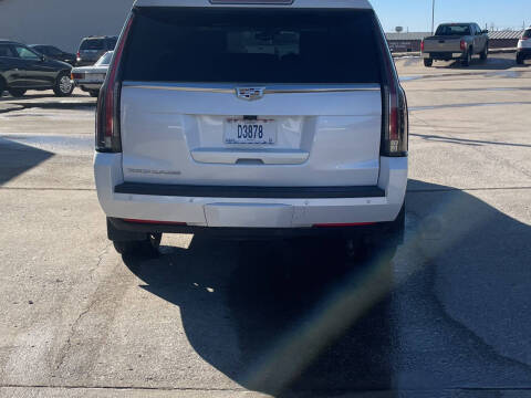 2019 Cadillac Escalade Platinum