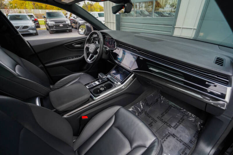 2019 Audi Q8 quattro Premium 55 TFSI