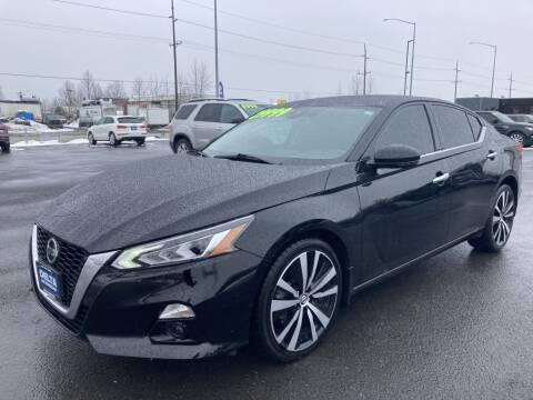 2019 Nissan Altima for sale at Delta Car Connection LLC in Anchorage AK