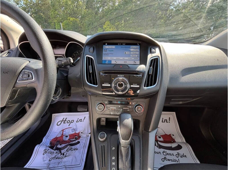 2017 Ford Focus SEL