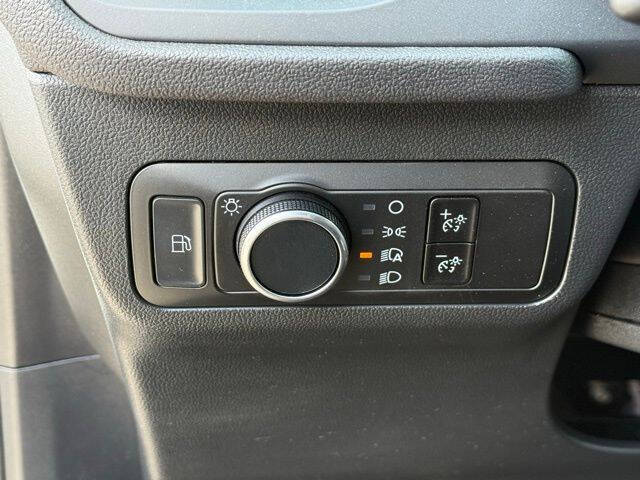 2025 Ford Escape Hybrid ST-Line