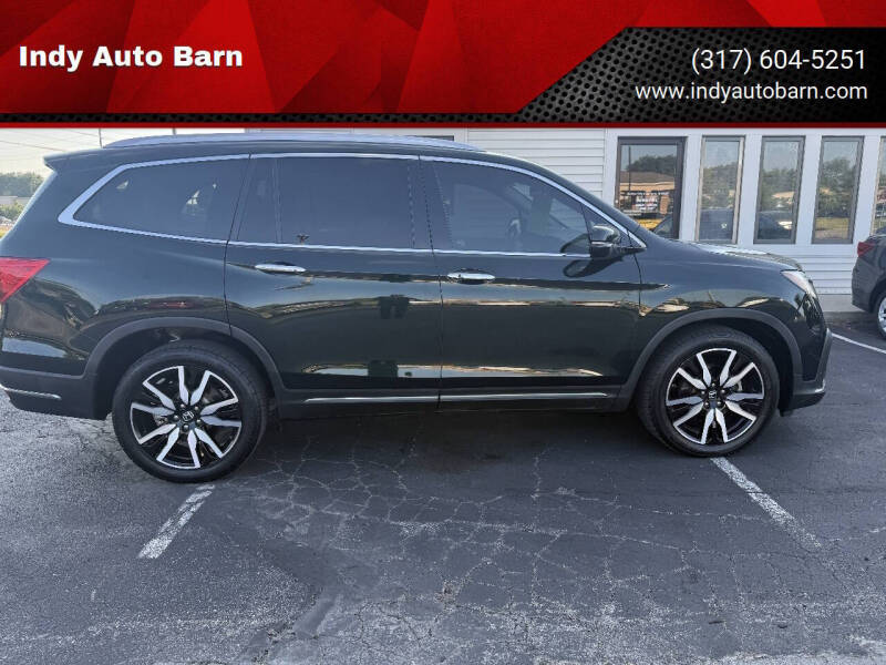 2020 Honda Pilot Touring w/Rear Captain's Chairs