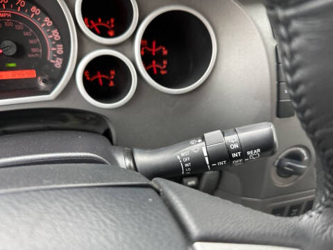 2016 Toyota Sequoia SR5