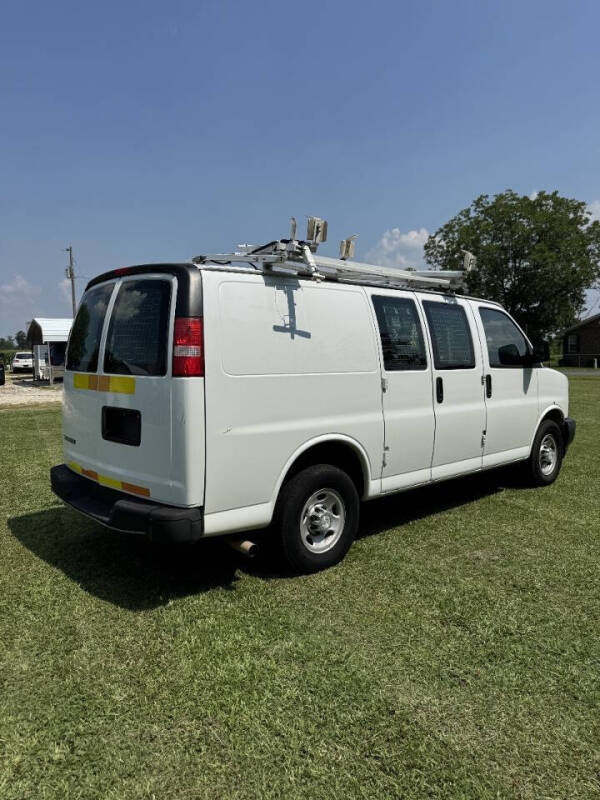 2017 Chevrolet Express 2500
