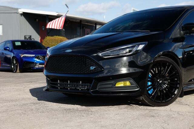 2017 Ford Focus ST