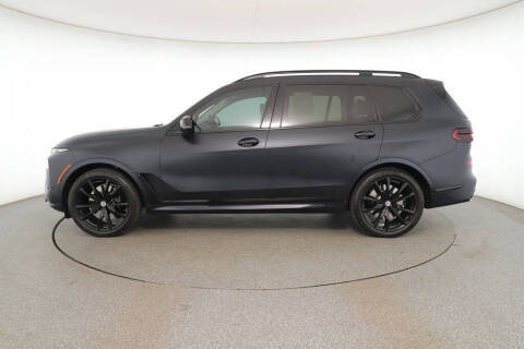 2023 BMW X7 M60i