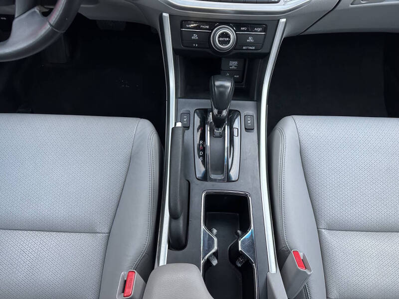 2013 Honda Accord EX-L V6 w/Navi