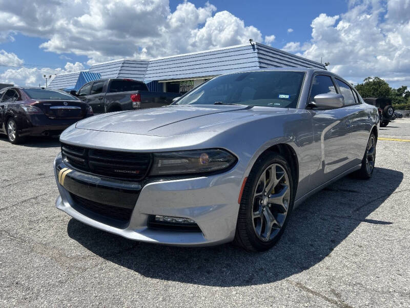 2015 Dodge Charger SXT