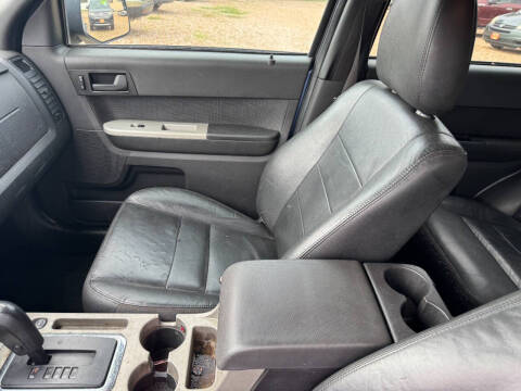 2010 Ford Escape XLT