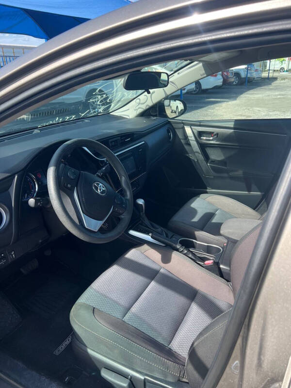 2017 Toyota Corolla LE