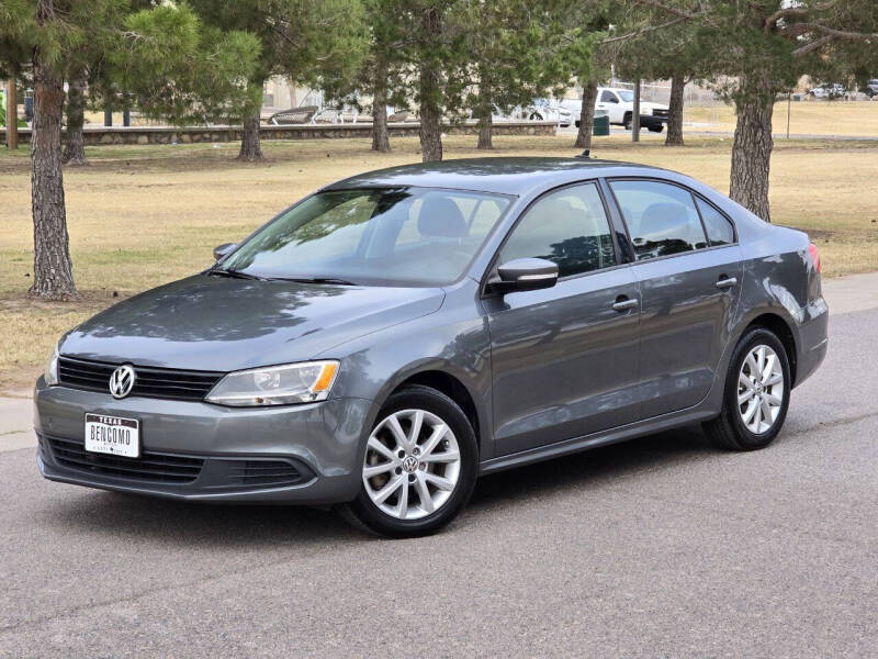 2012 Volkswagen Jetta null photo 2