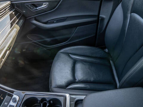 2020 Audi Q7 quattro Premium Plus 55 TFSI