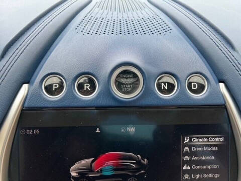 2021 Aston Martin DBX