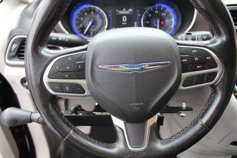 2019 Chrysler Pacifica Touring L