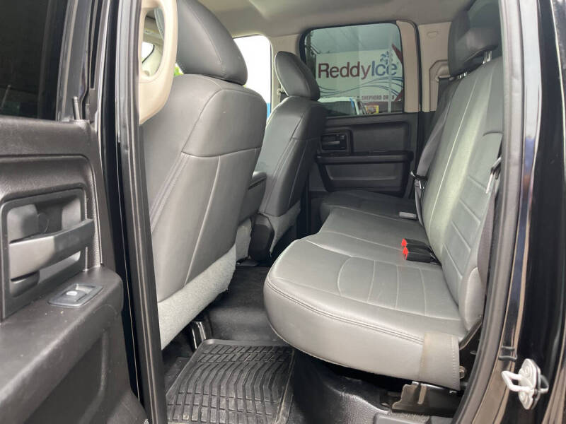 2019 RAM 1500 Classic Express