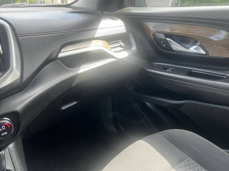 2020 GMC Terrain SLE