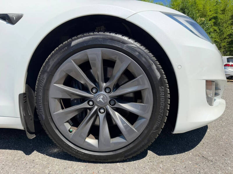 2020 Tesla Model S