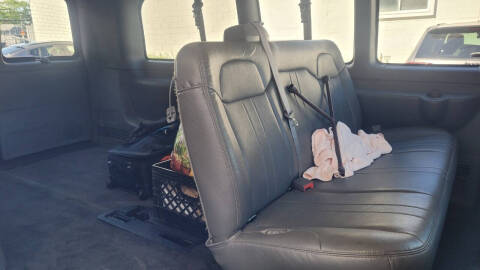 2011 Chevrolet Express LS 1500