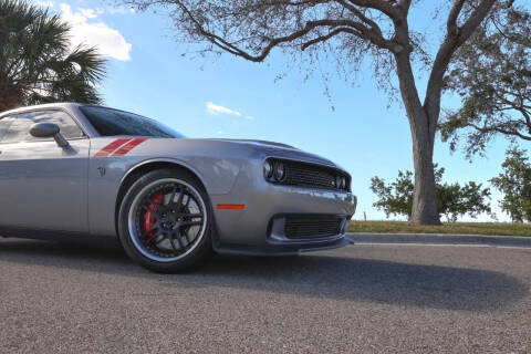 2015 Dodge Challenger SRT Hellcat