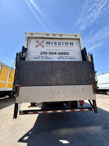 2018 International DuraStar 4300