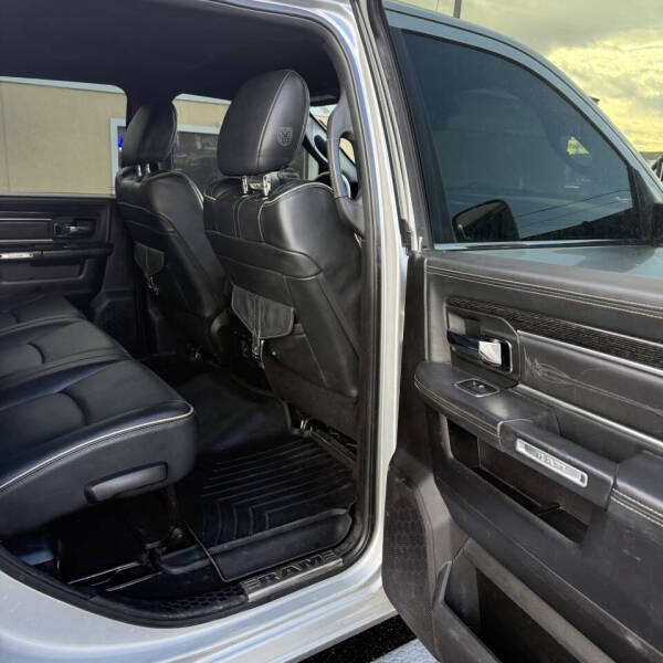 2017 RAM 3500 Laramie Longhorn