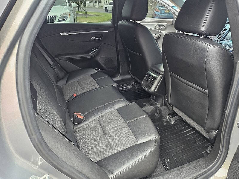 2017 Chevrolet Impala LT